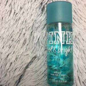 PINK Cool & Bright Body Mist